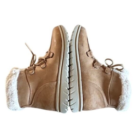 Cliffs by White Mountain Harisson Faux-Fur Lace-Up Winter Boots 9 Wheat/Tan New - Picture 6 of 10
